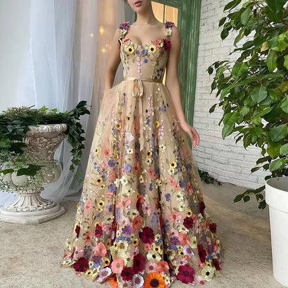 Three-dimensional flower fashion embroidery hip-hugging sexy dress