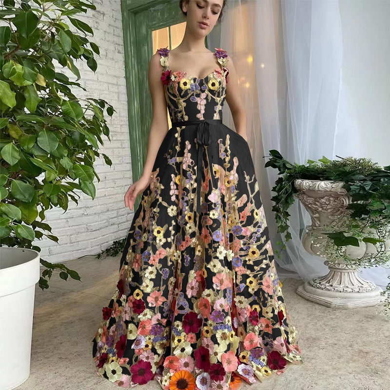 Three-dimensional flower fashion embroidery hip-hugging sexy dress